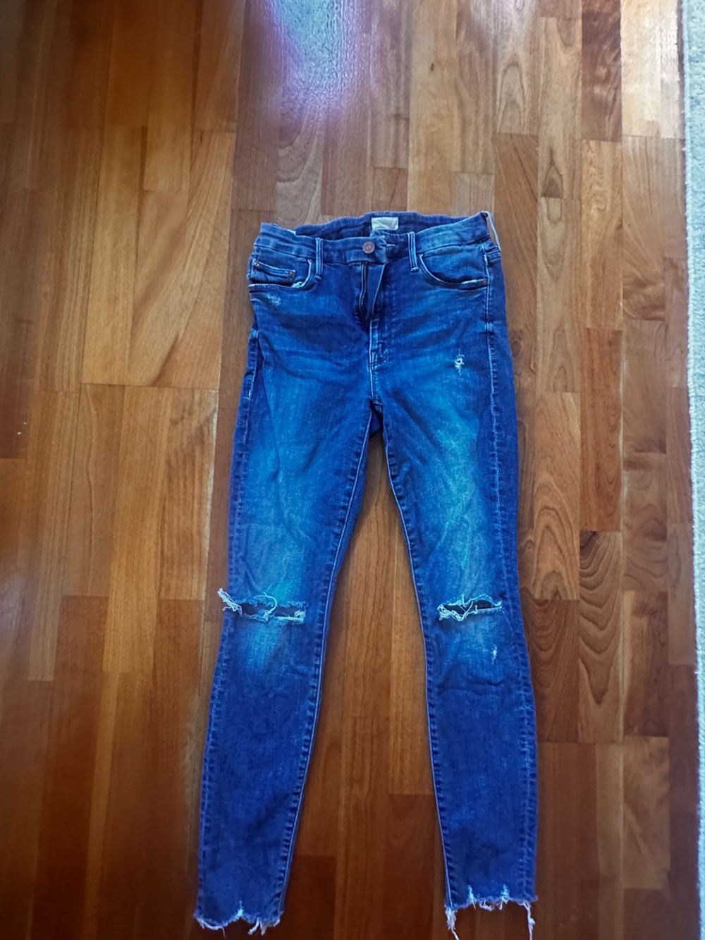 MOTHER Skinny Ripped Jeans in Blue